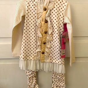 Mustard Pie Holiday Golden Vanilla Set NWT